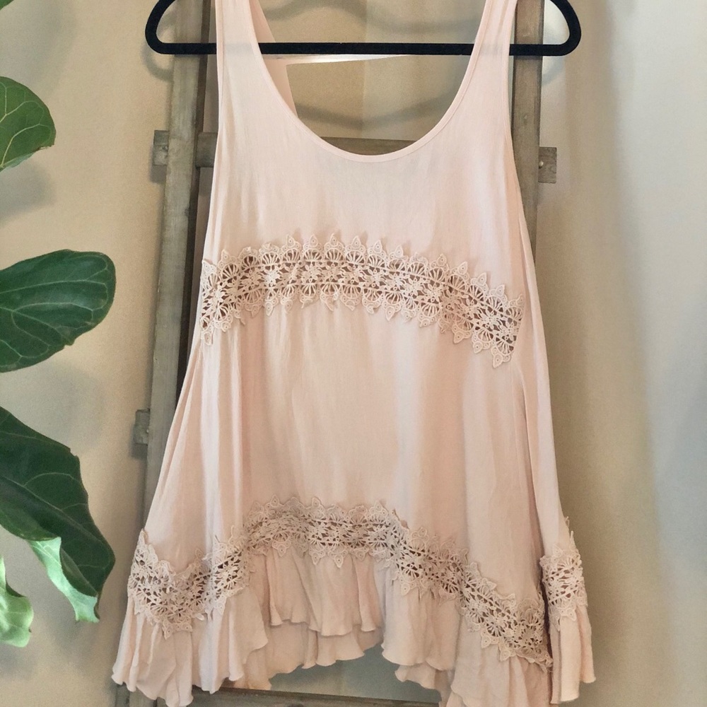 Blush tank